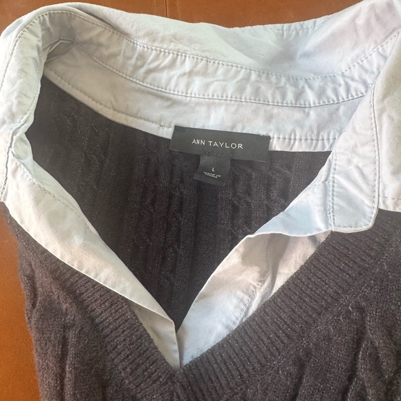 NWOT Ann Taylor Charcoal V-Neck Twofer Cable Knit Sweater - Picture 3 of 4